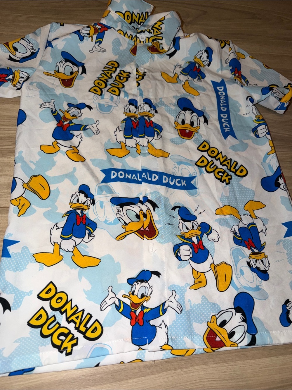 NEW Disney Donald Duck Button Shirt - Dry Fit - Disney vacation ready!
